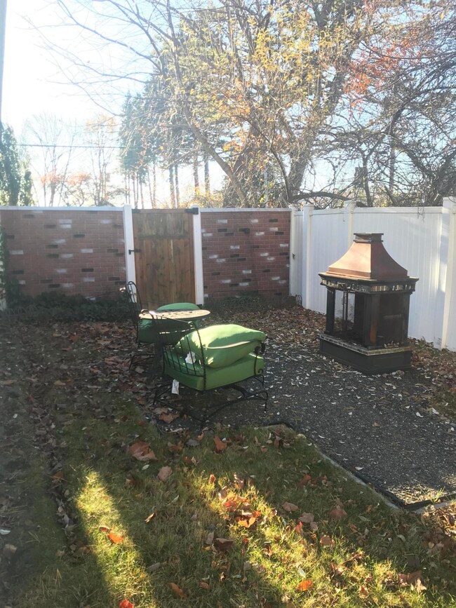 16 Memory Ln, South Portland, ME 04106 - photo 5