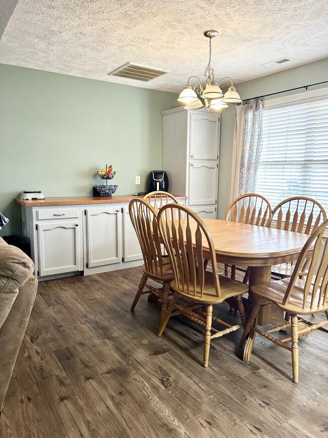 205 Eventine Dr, Shelbyville, TN 37160 - photo 7