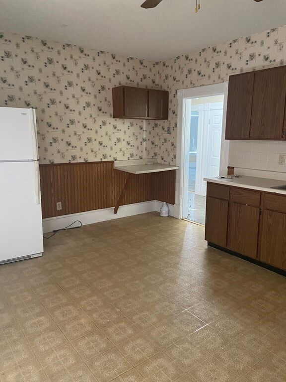 39 Hanover St unit 39, West Springfield, MA 01089 - photo 4