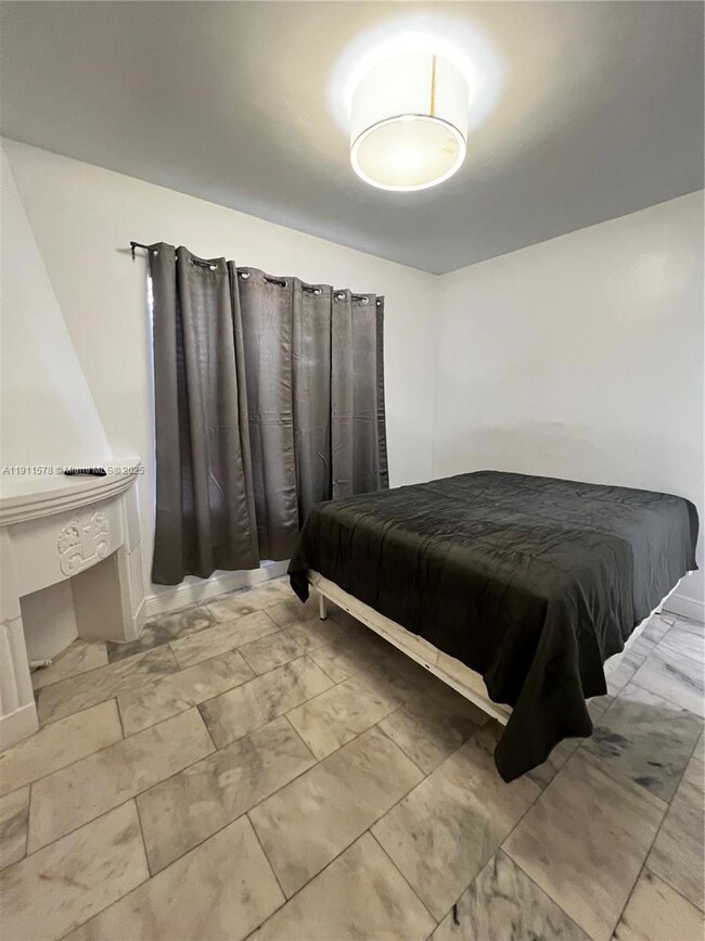 1526 Pennsylvania Ave unit 8, Miami Beach, FL 33139 - photo 6