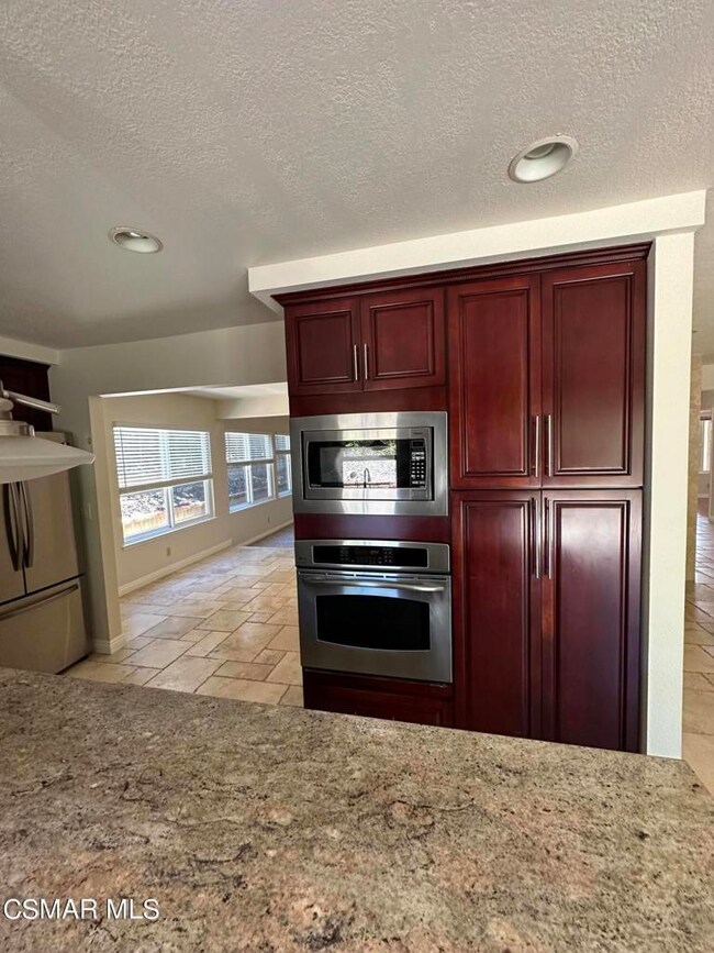 3210 Sierra Dr, Westlake Village, CA 91362 - photo 5