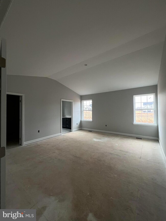 1012 Antonio Dr unit 42, Reading, PA 19605 - photo 5