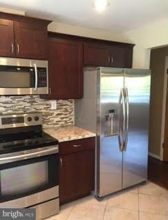 10701 Hunting Ln, Columbia, MD 21044 - photo 4