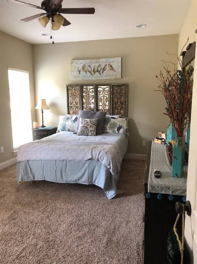 890 Graves Rd, Ellisville, MS 39437 - photo 3