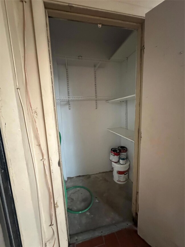 Horizons West unit 106, Miami, FL 33183 - photo 5