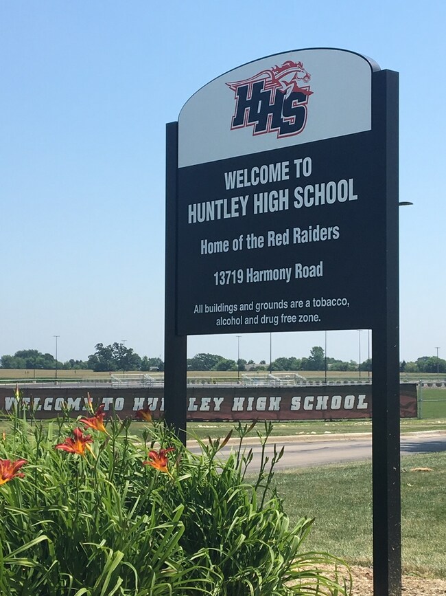 1187 Kingsmill Dr, Algonquin, IL 60102 - photo 7