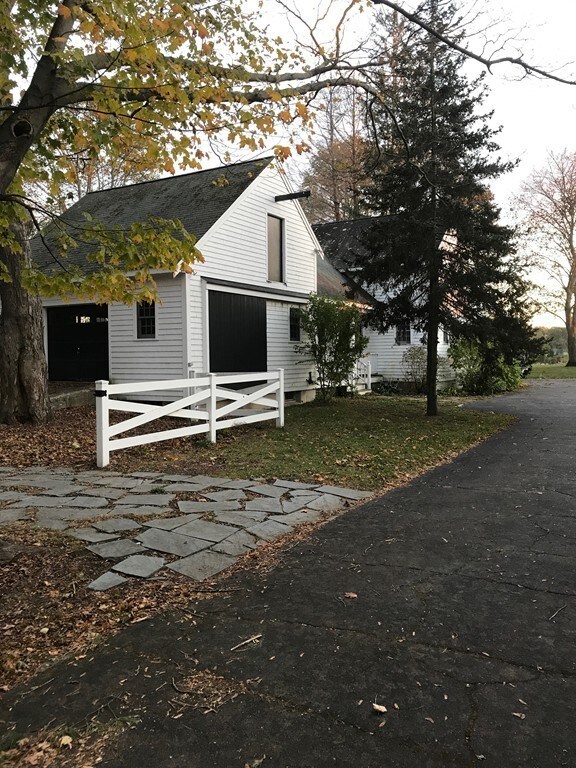 44 Cottage Rd unit Barn, Newbury, MA 01951 - photo 2