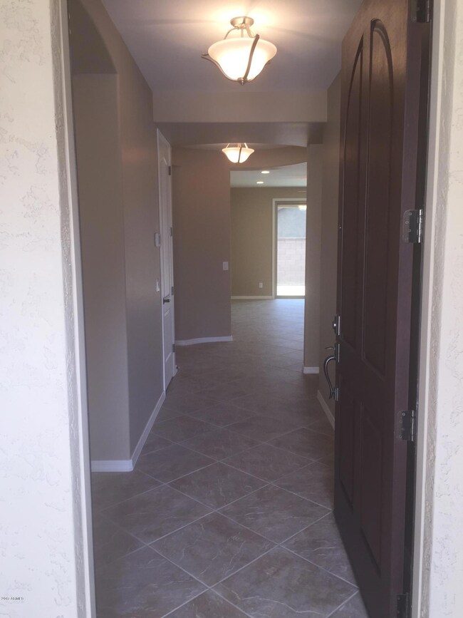 265 E Coconino Dr, Chandler, AZ 85249 - photo 2