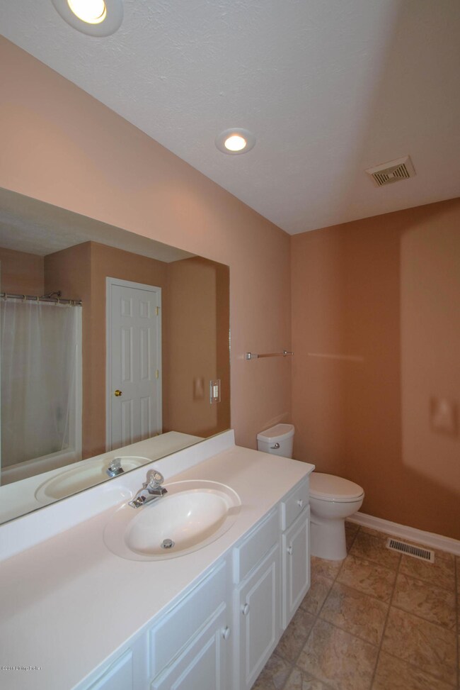 548 Helm Ln, Mount Washington, KY 40047 - photo 6