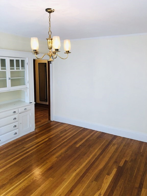 107-109 Lake St unit 1, Arlington, MA 02474 - photo 5