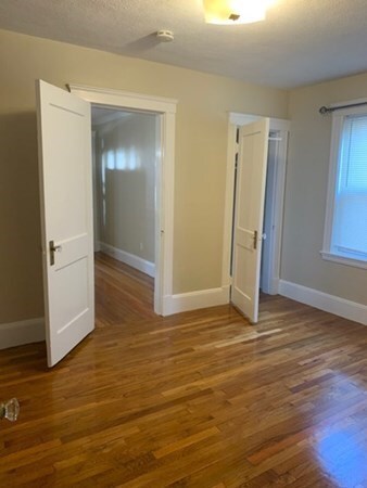 72 Goodenough St, Brighton, MA 02135 - photo 4