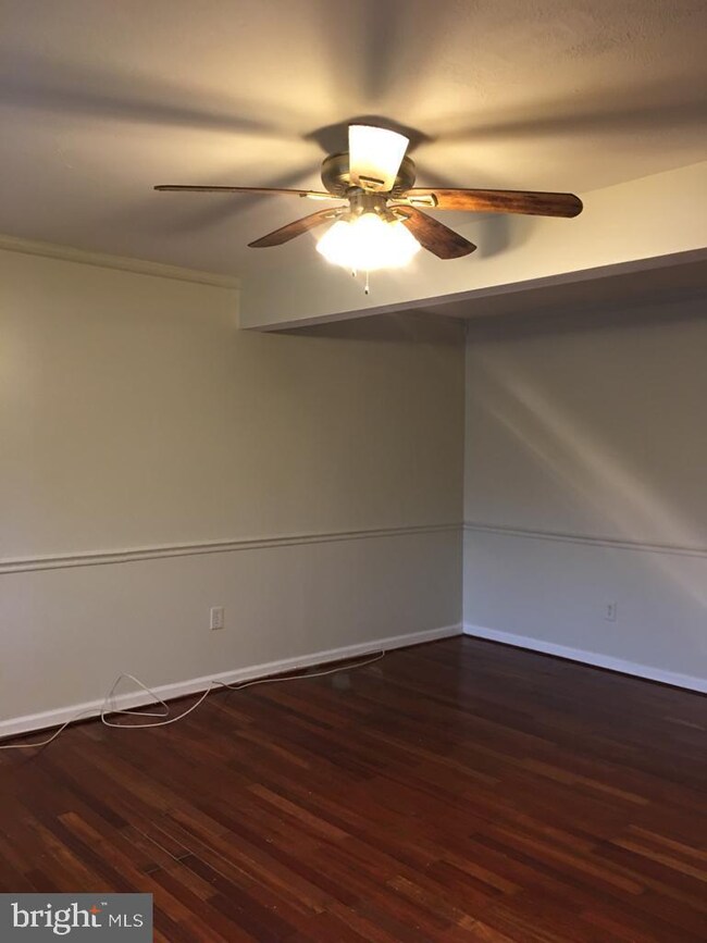 627 Glynlee Ct, Reisterstown, MD 21136 - photo 6