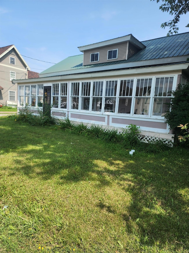 96 Main St, Enosburg Falls, VT 05450 - photo 3