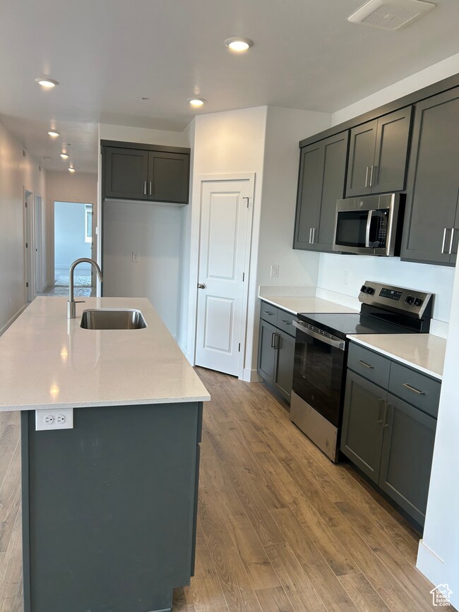 858 S 200 E unit 3 303, Spanish Fork, UT 84660 - photo 6