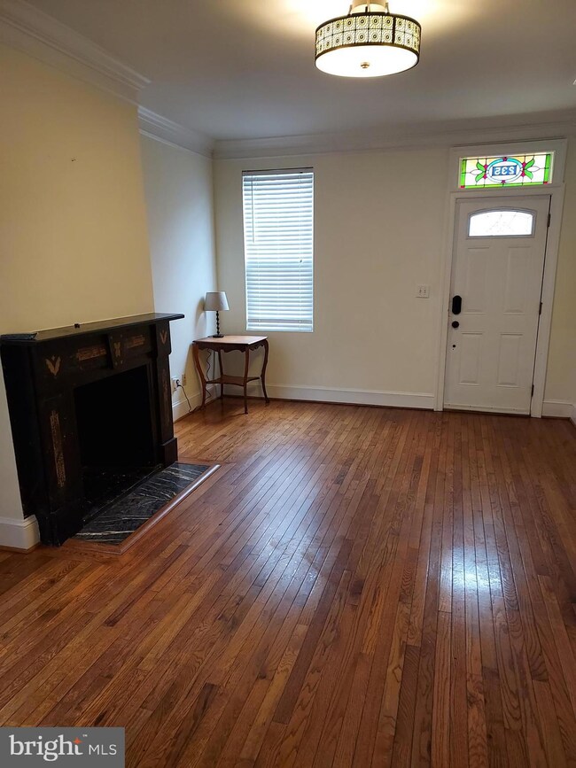 235 S Ann St, Baltimore, MD 21231 - photo 2