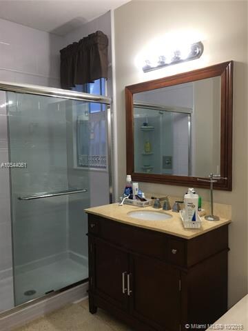 10781 NW 75th St unit C102, Doral, FL 33178 - photo 3