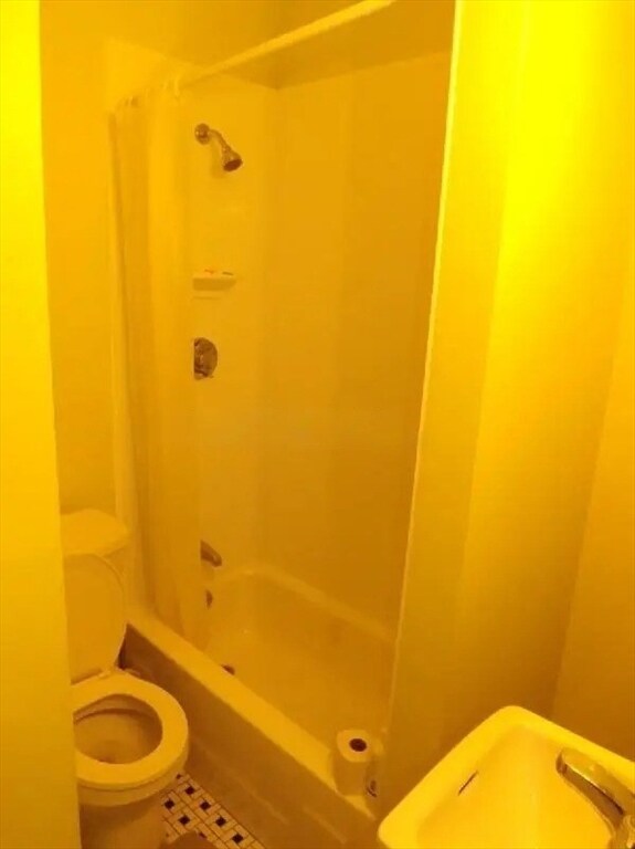 48 Teel St unit 1, Arlington, MA 02474 - photo 5