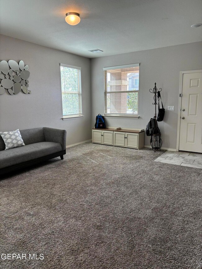 550 Sunset Valley Ave, Socorro, TX 79927 - photo 3