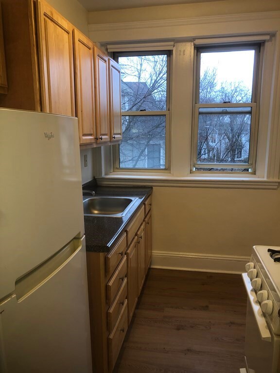 1 Craigie St unit 34, Cambridge, MA 02138 - photo 3