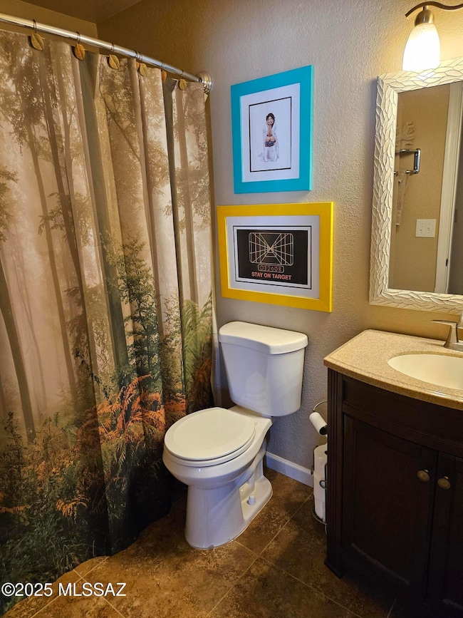 8300 North Firethorn Avenue, Tucson, AZ