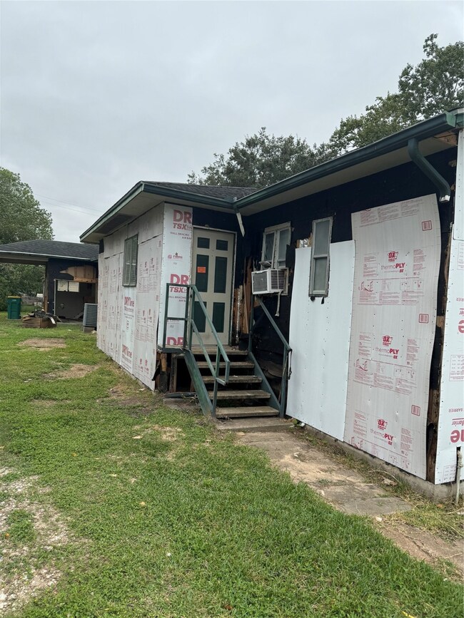 6018 Becky Ln, Pearland, TX 77584 - photo 3