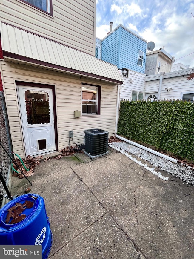 3274 Tilton St, Philadelphia, PA 19134 - photo 7