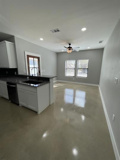 1401 S 5th Ave unit 1403, Denison, TX 75020 - photo 5