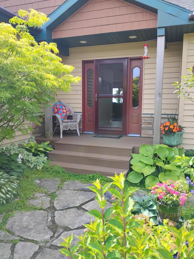 Main entry from reear