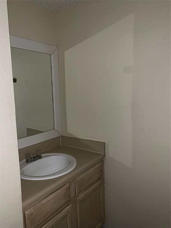 Downstairs half bath