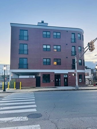 99 Moody St unit PH 10, Waltham, MA 02453 - photo 2