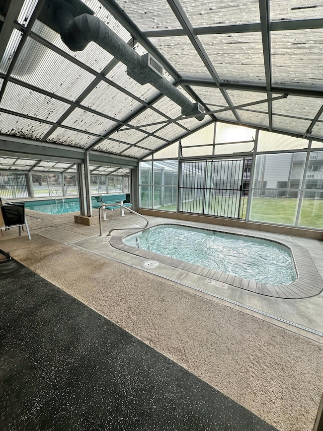 1565 NW Wall St unit 306, Bend, OR 97703 - photo 7