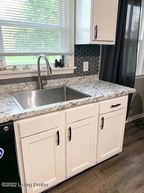 7908 Smyrna Pkwy, Louisville, KY 40228 - photo 6