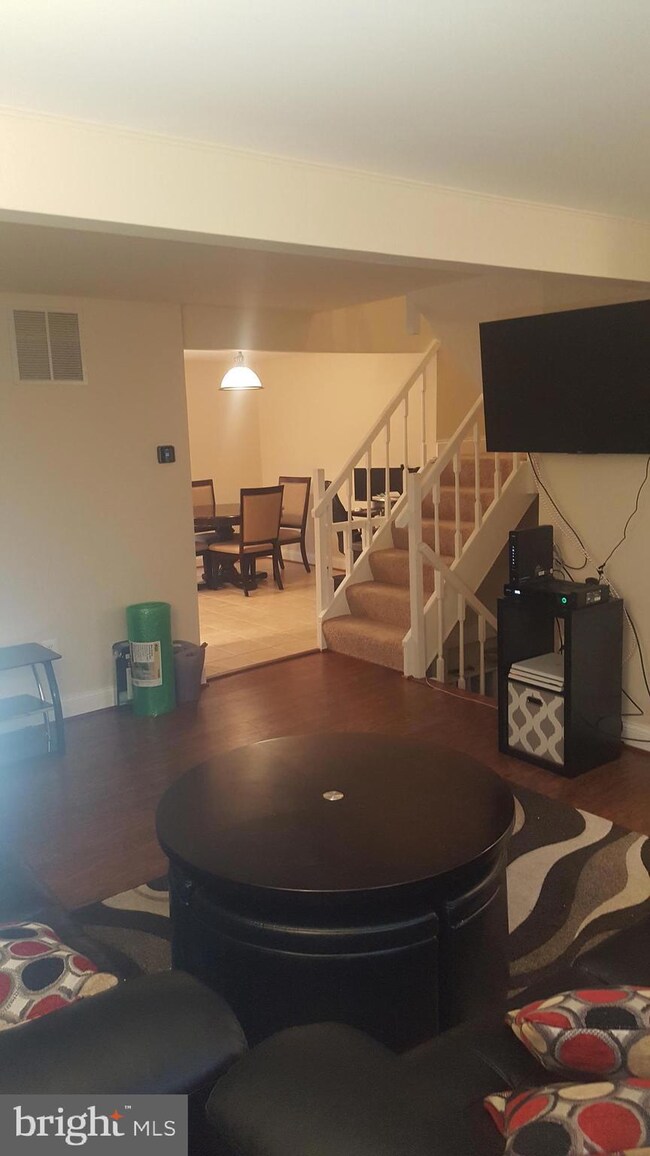 12325 Bonfire Dr, Reisterstown, MD 21136 - photo 4