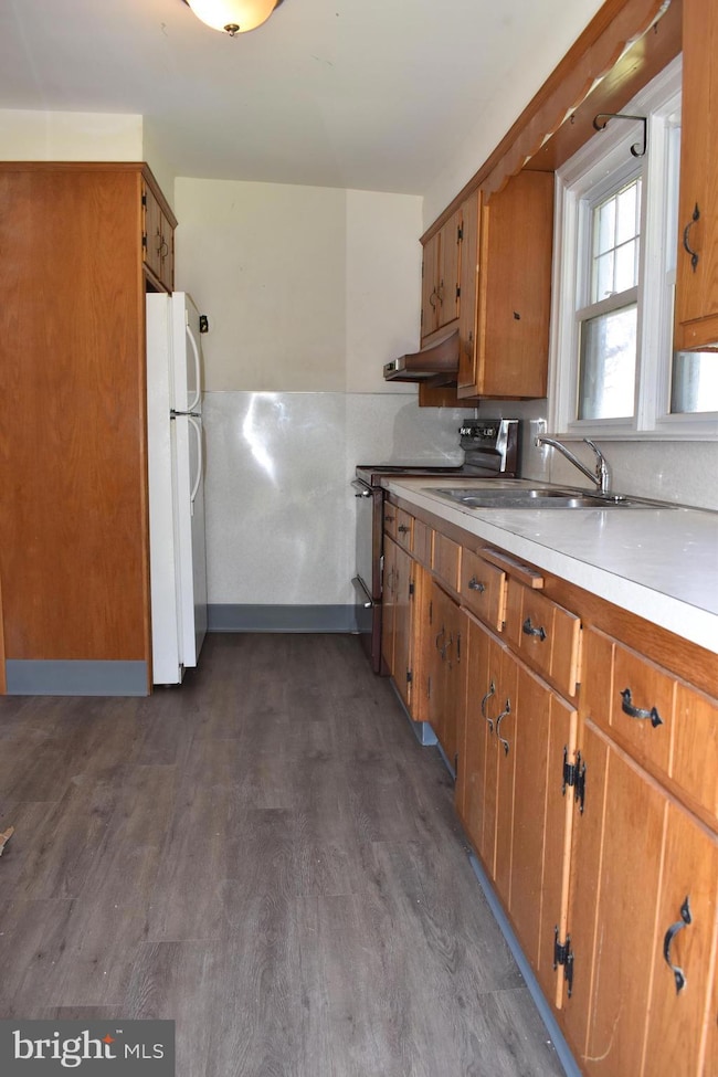 10 Grove St, Glassboro, NJ 08028 - photo 7