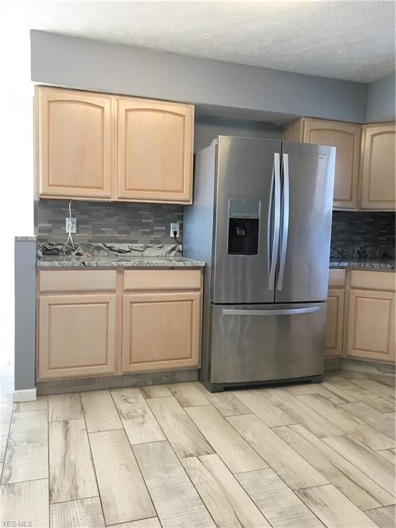 Spacious stainless steel refrigerator, additional 