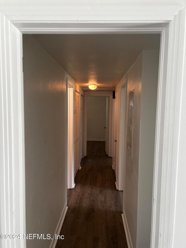 2834 Newell Blvd, Jacksonville, FL 32216 - photo 7