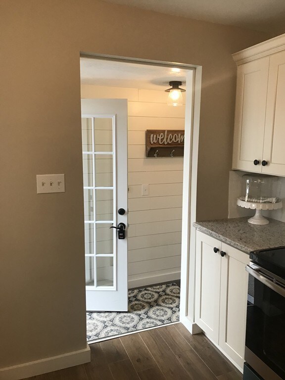 199 Cambria St, Springfield, MA 01118 - photo 5