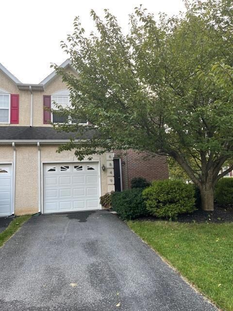 6849 Hunt Dr, Macungie, PA 18062 - photo 2