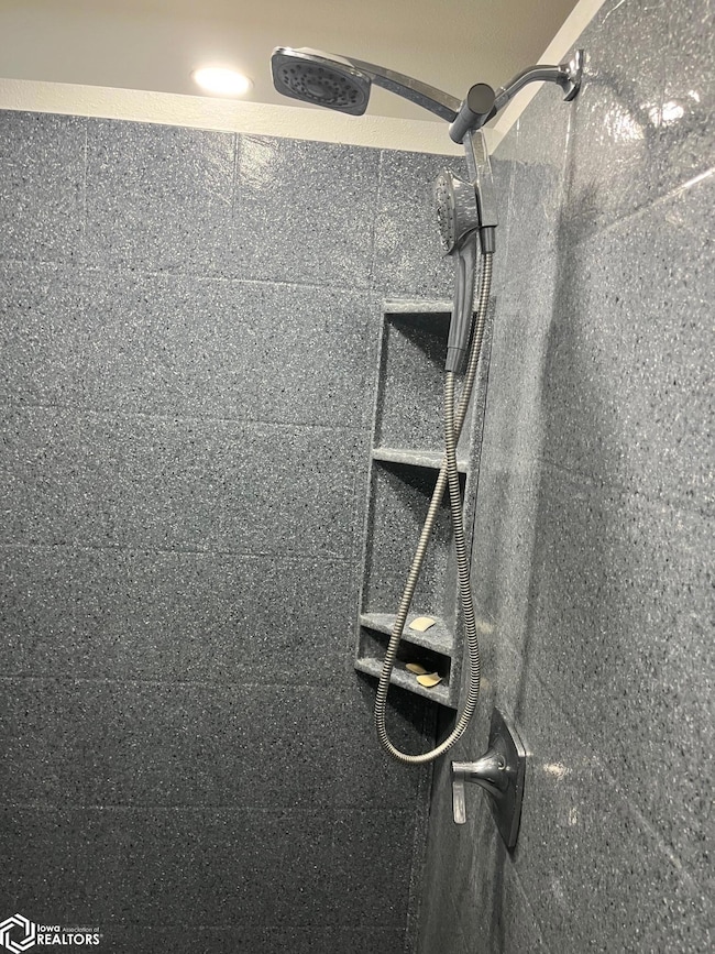 108 E Center St, Bancroft, IA 50517 - photo 6