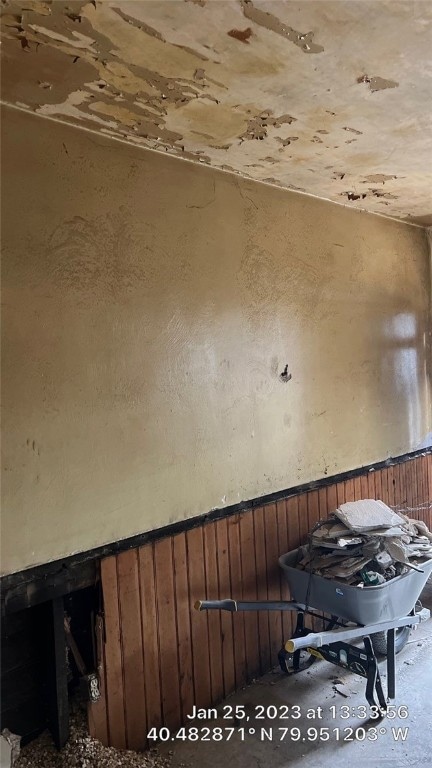 5404 Natrona Way, Pittsburgh, PA 15201 - photo 6