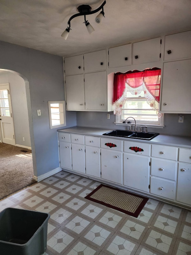 611 5th St, Jamestown, KS 66948 - photo 3