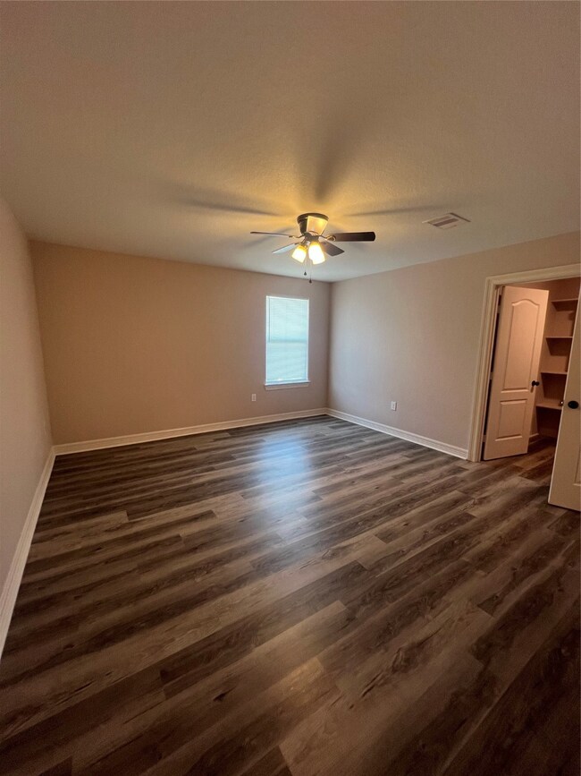 8212 Sealey St unit B, Houston, TX 77088 - photo 7