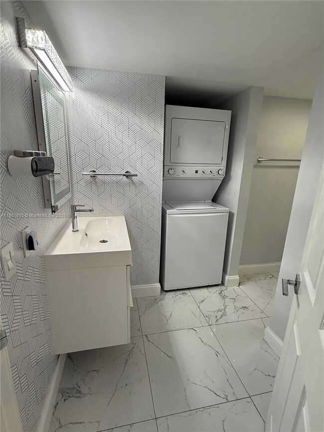 8365 SW 152nd Ave unit C-204, Miami, FL 33193 - photo 6