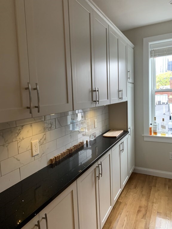 23 Clark St unit 9, Boston, MA 02109 - photo 4