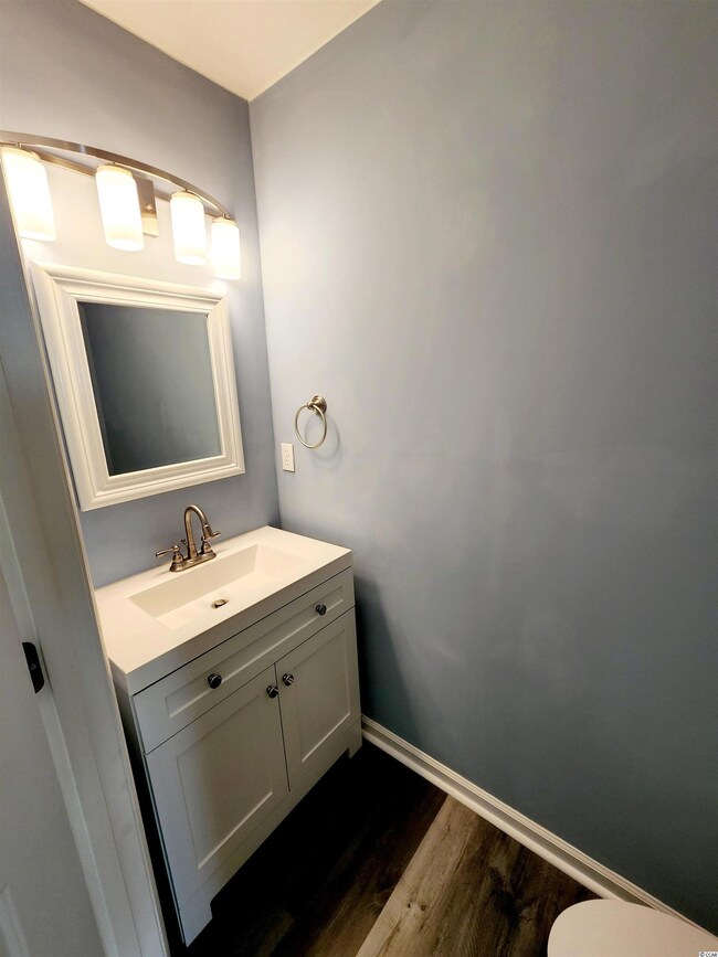 1/2 Bath