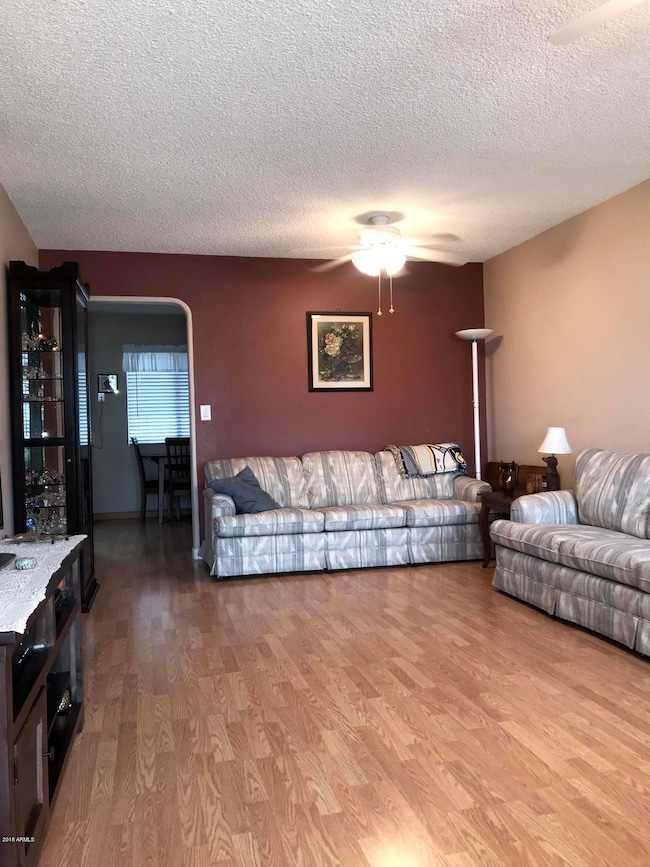 11138 W Emerald Dr unit 185, Sun City, AZ 85351 - photo 3