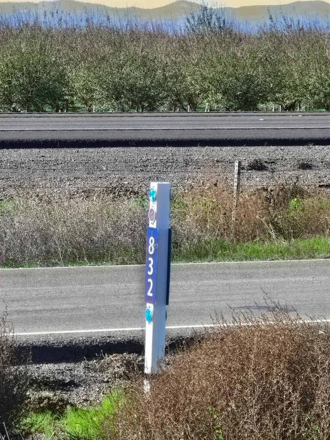 832 Old Hwy 99 W, Arbuckle, CA 95912 - photo 3