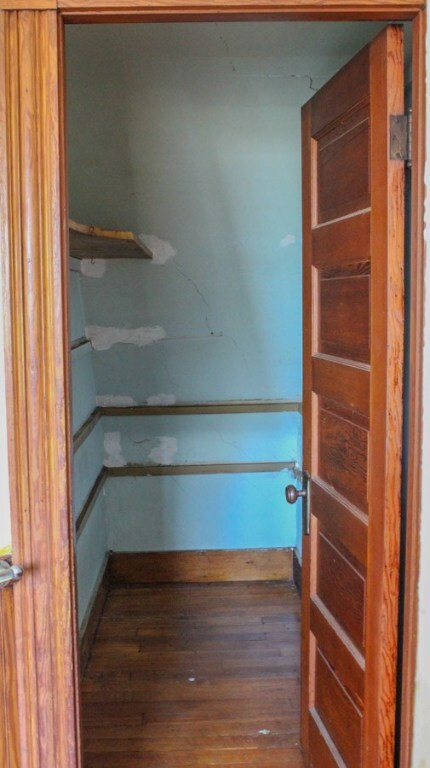 46 Wildwood Ave, Providence, RI 02907 - photo 4