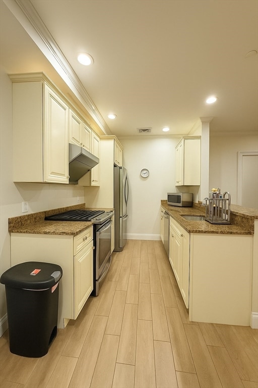 463 Rutherford Ave unit 304, Charlestown, MA 02129 - photo 4
