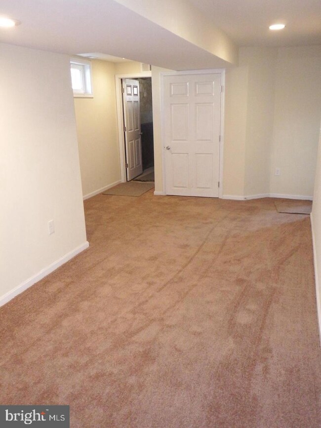 2011 Hammonds Ferry Rd, Halethorpe, MD 21227 - photo 6